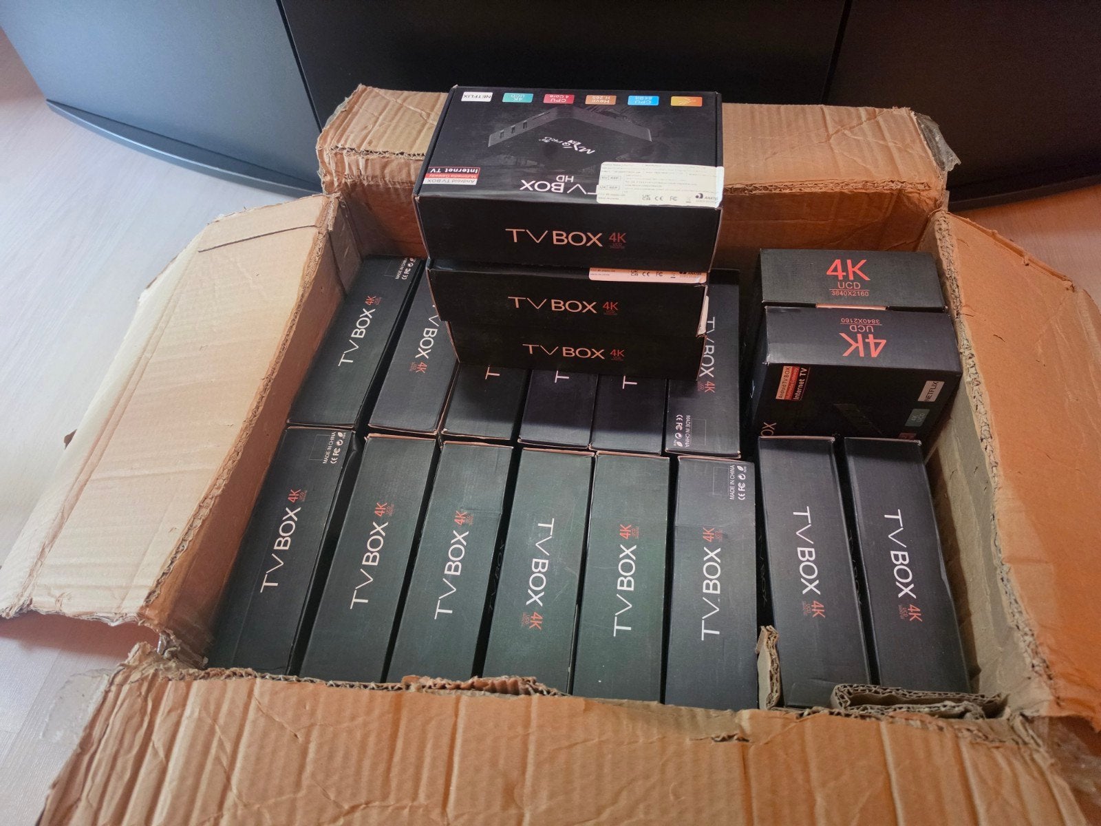 19 IPTV andriod TV boxes, Ophalen of Verzenden