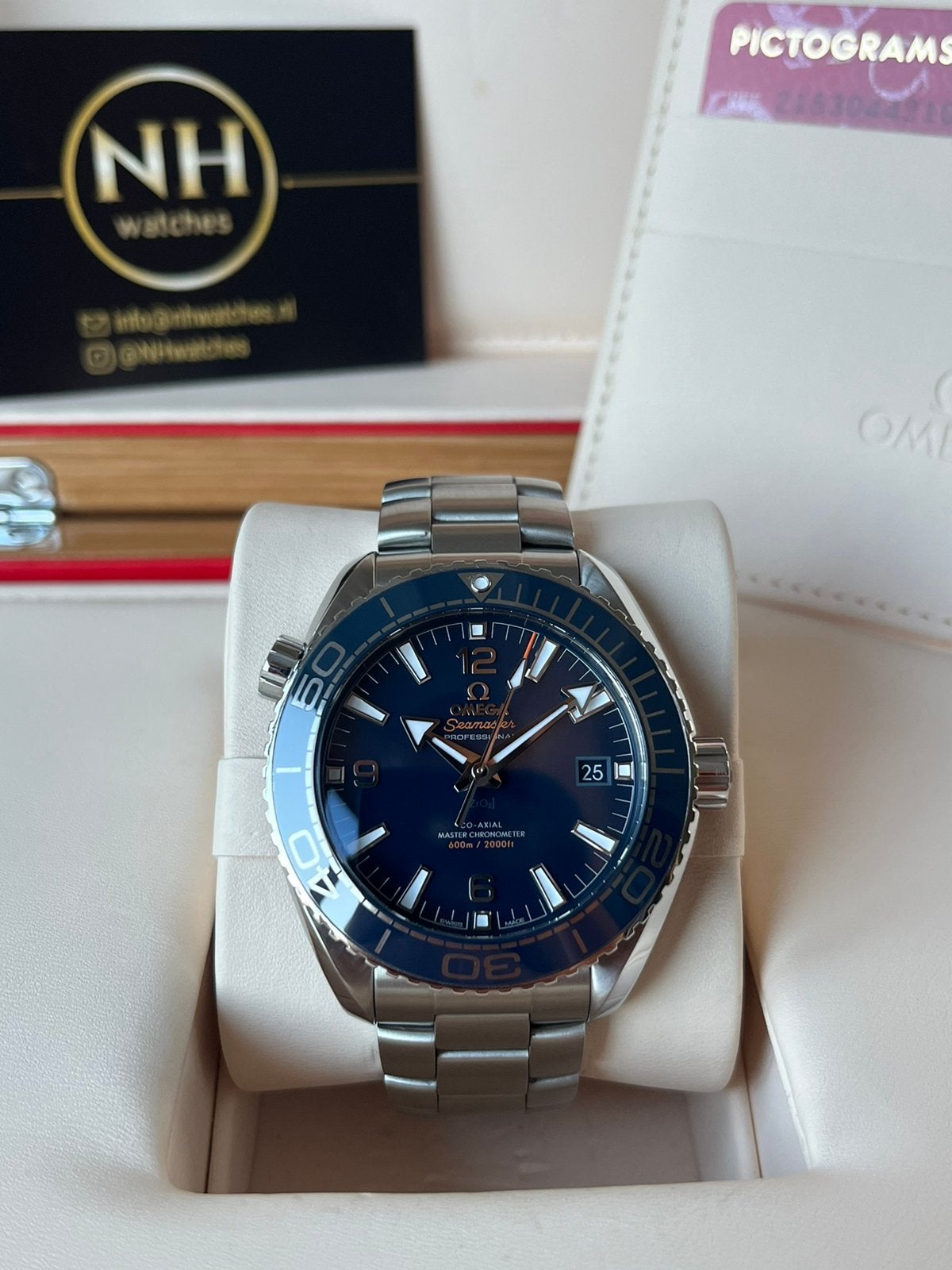 Omega Seamaster Planet Ocean 01/2022 215.30.44.21.03.001, Sieraden, Tassen en Uiterlijk, Horloges | Heren, Ophalen, Zo goed als nieuw