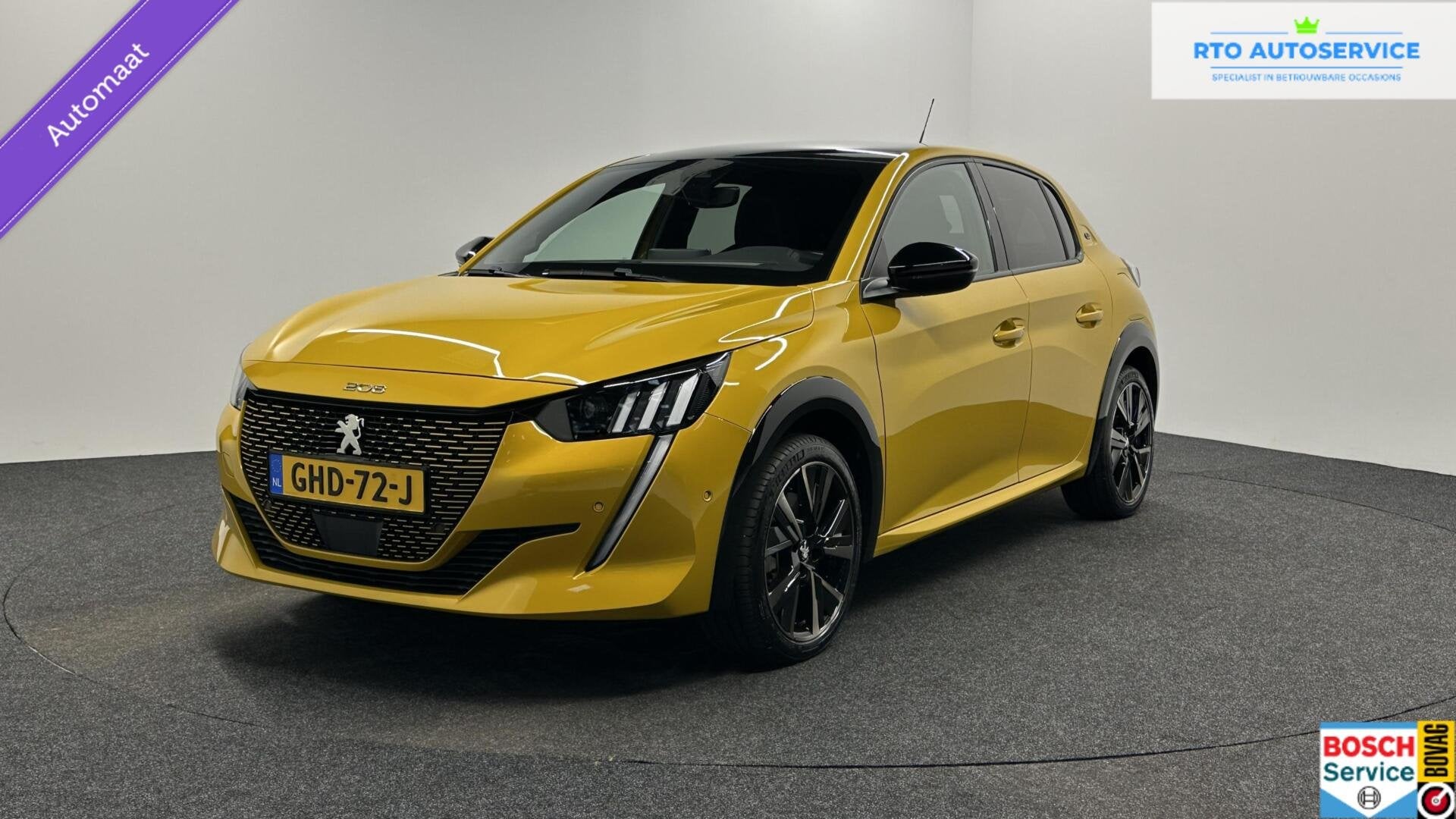 Peugeot e-208 EV GT 350 50 kWh NAVI CARPLAY 13000 KM SOH 100, Auto's, 136 pk, Gebruikt, Zwart, Geel