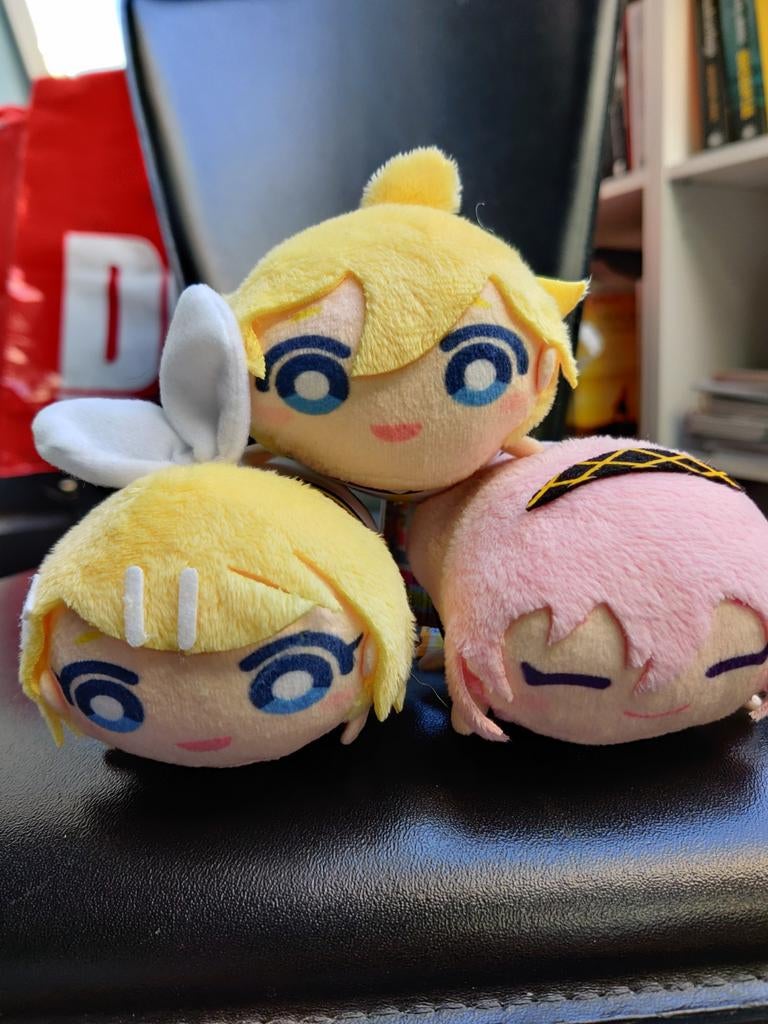 Vocaloid - Rin & Len Kagamine & Luka plush - anime figure, Verzamelen, Poppetjes en Figuurtjes, Ophalen of Verzenden, Nieuw