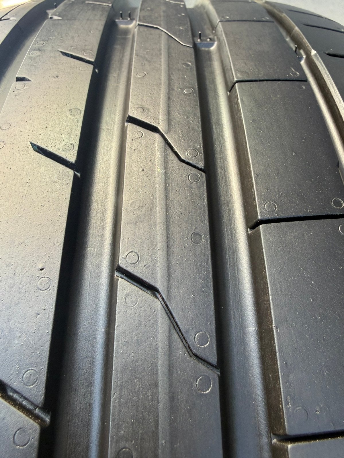 4x 205 50 R17 93W Hankook ion evo XL EV 205 50 17, Nieuw, 17 inch, Band(en), Personenwagen