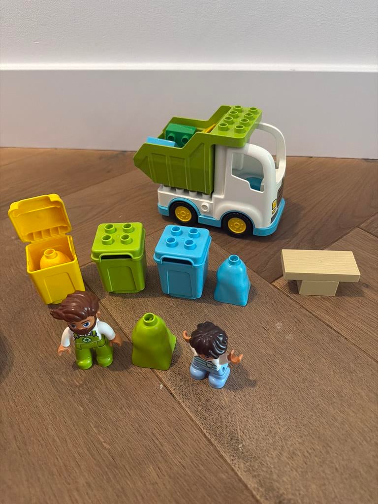LEGO DUPLO 10945 Vuilniswagen en recycling - Compleet!, Kinderen en Baby's, Speelgoed | Duplo en Lego, City, Ophalen of Verzenden
