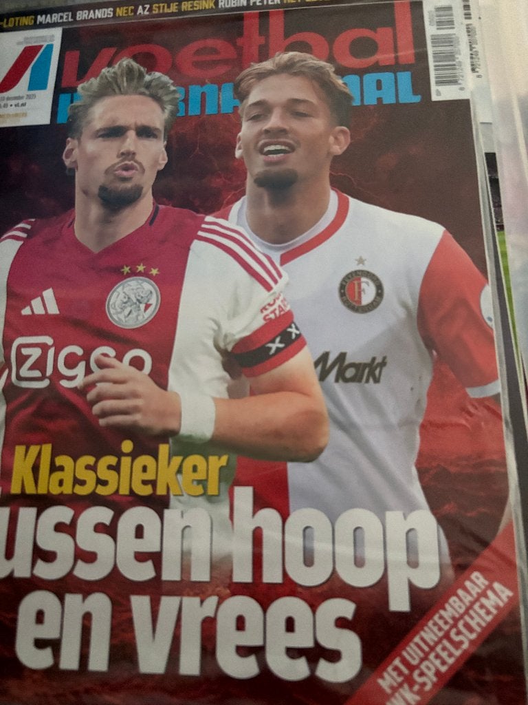 Voetbal international, Ophalen, Zo goed als nieuw, Overige binnenlandse clubs, Boek of Tijdschrift