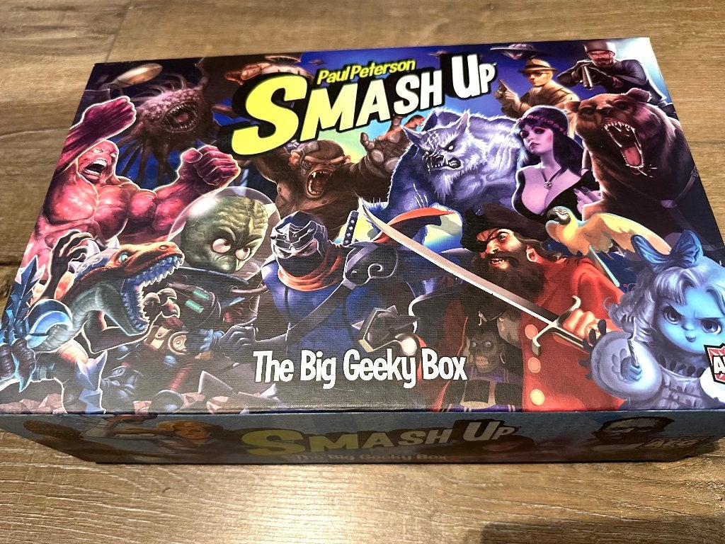 Smash Up The Big Geeky Box + extra uitbreidingen Bordspel, Een of twee spelers, Ophalen, Zo goed als nieuw, AEG