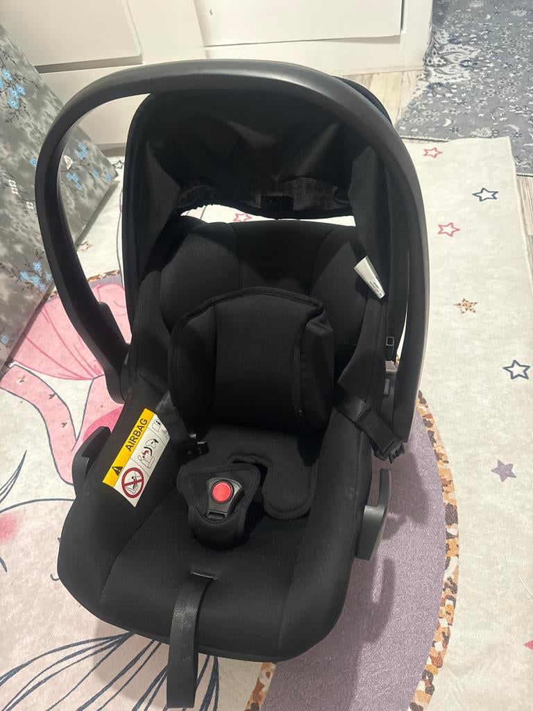 Britax Römer Baby-Safe 2 i-Size autostoel, Romer, Autogordel of Isofix, Verstelbare rugleuning, Ophalen of Verzenden