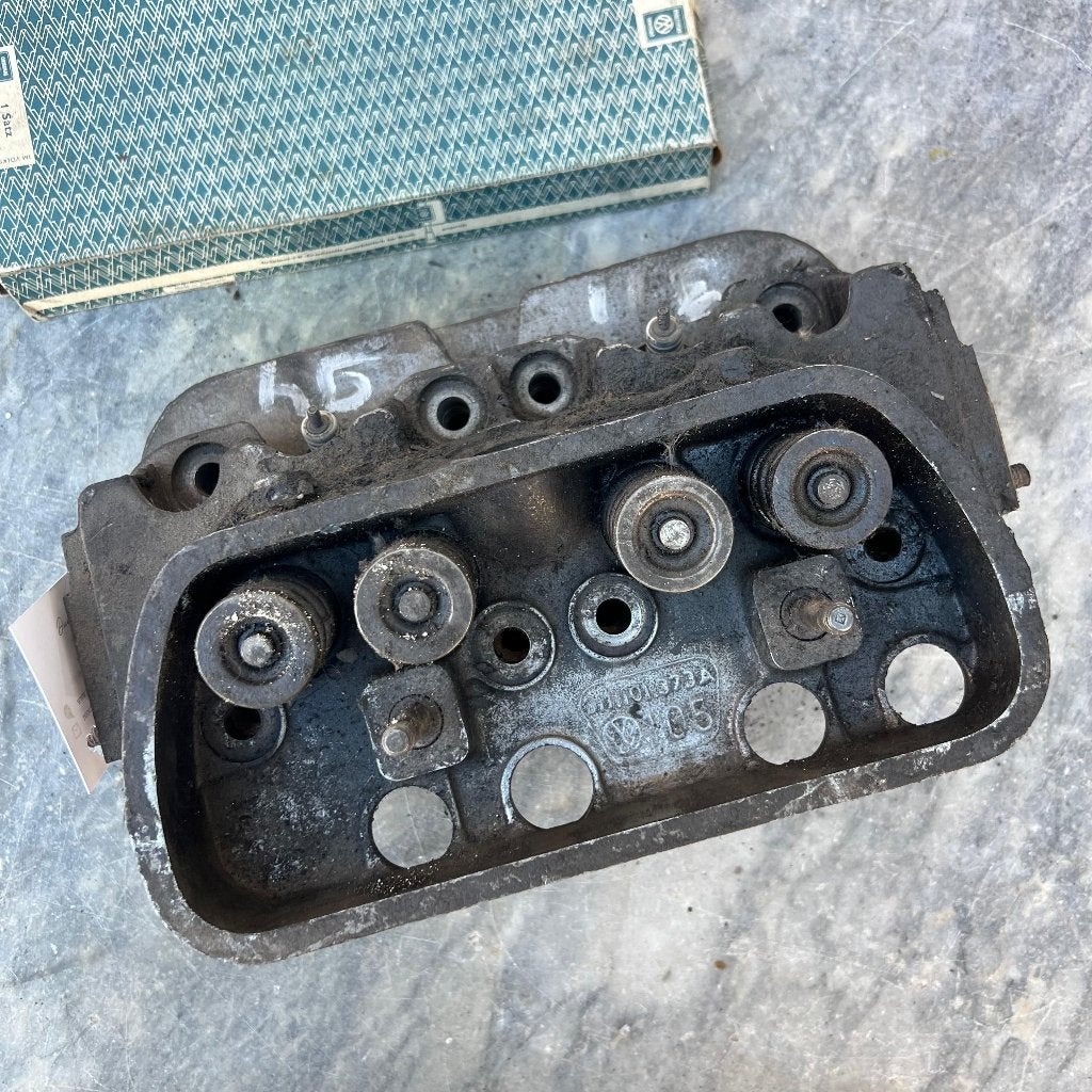 VW 1500 1600 cilinderkop 311101373A, Ophalen of Verzenden, Gebruikt