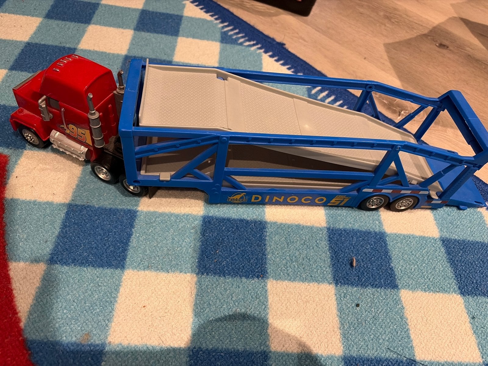 Cars Bliksem McQueen Mack Truck speelgoed, Ophalen, Gebruikt