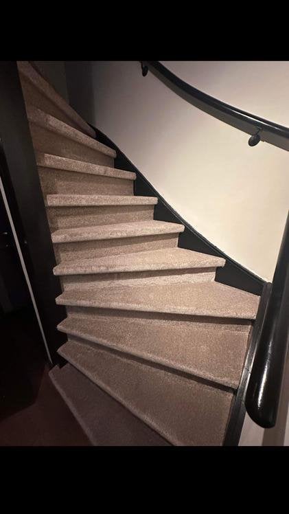Trap gelegd incl luxe tapijt, Ophalen, Nieuw, Tapijt