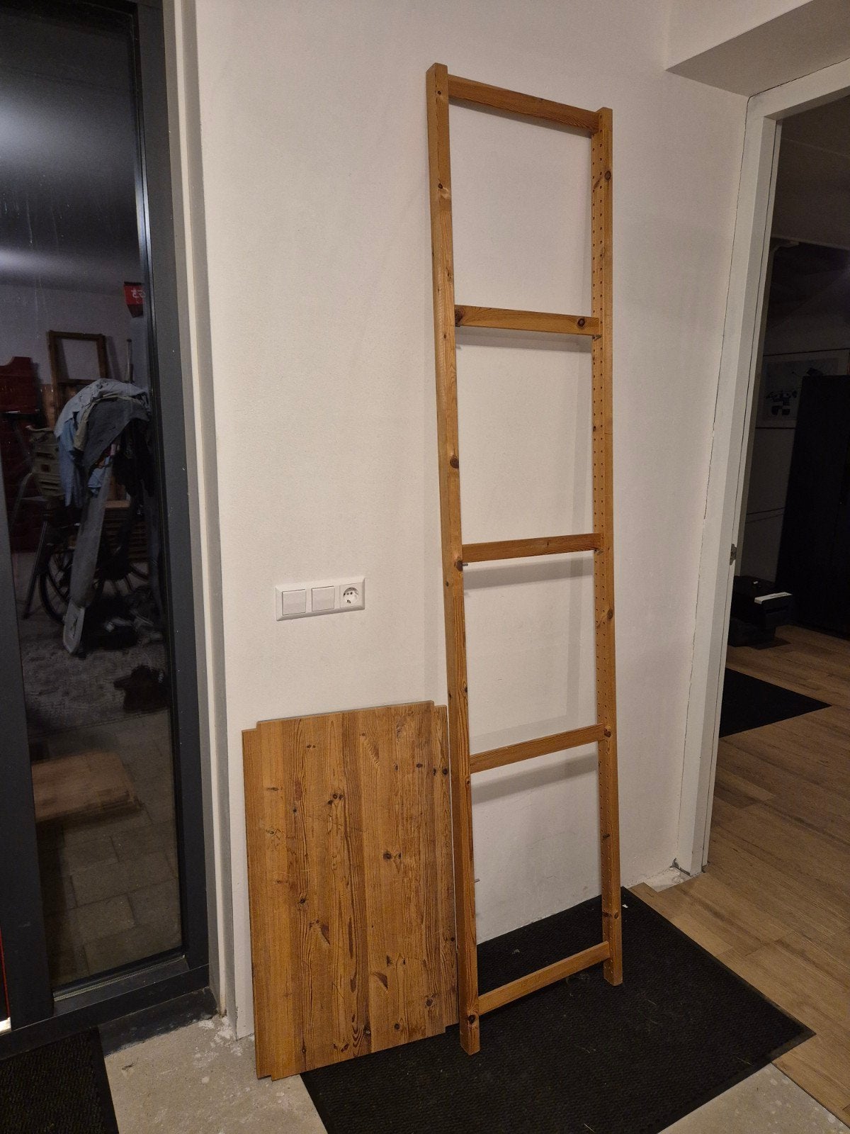 lundia stelling 227 hoog, Ophalen, Gebruikt