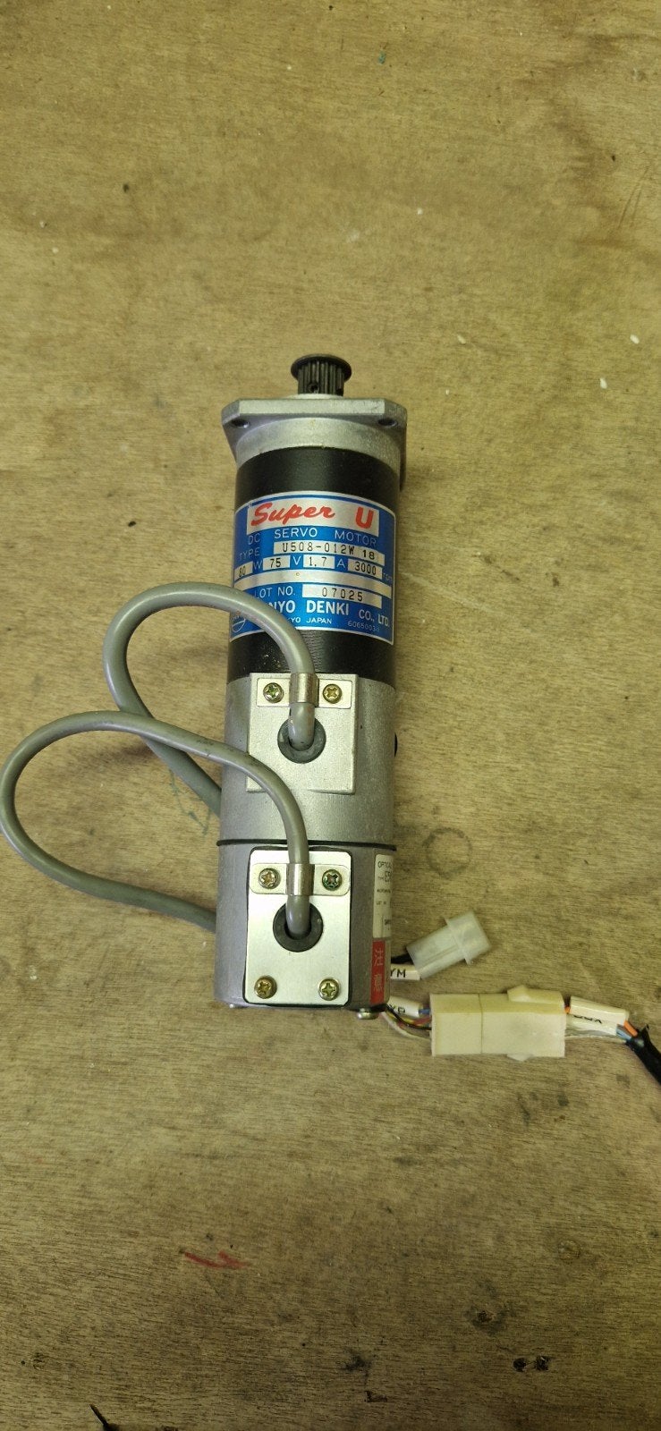 Sanyo Denki Super U DC Servomotor U508-012-18 met Encoder, Ophalen of Verzenden, Gebruikt