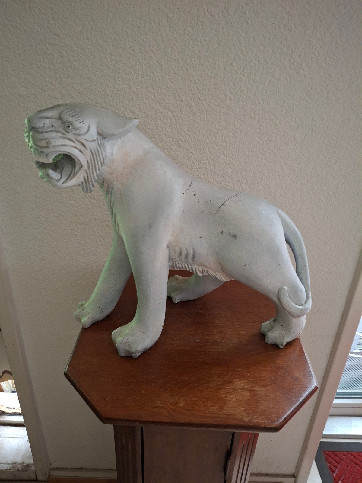 Vintage Tijger Beeld - Decoratief en Uniek, Ophalen of Verzenden, 20 - 50 cm, Steen of Keramiek, Beeld