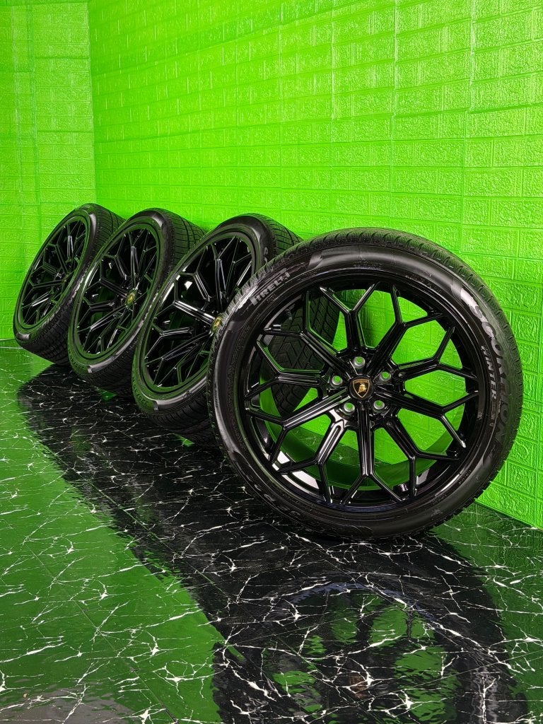 Nieuwe originele Lamborghini Urus SE velgen 22” winter 4ML, Niet ingevuld, Niet ingevuld, Nieuw, Overige maten
