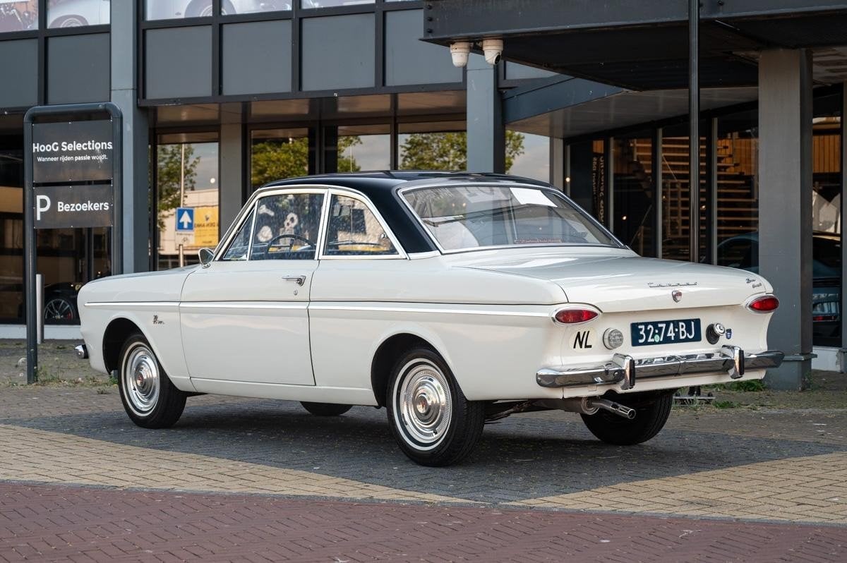 Ford Taunus 4P 12M 1500 TS (bj 1966), 1498 cc, 4 stoelen, Wit, Bedrijf