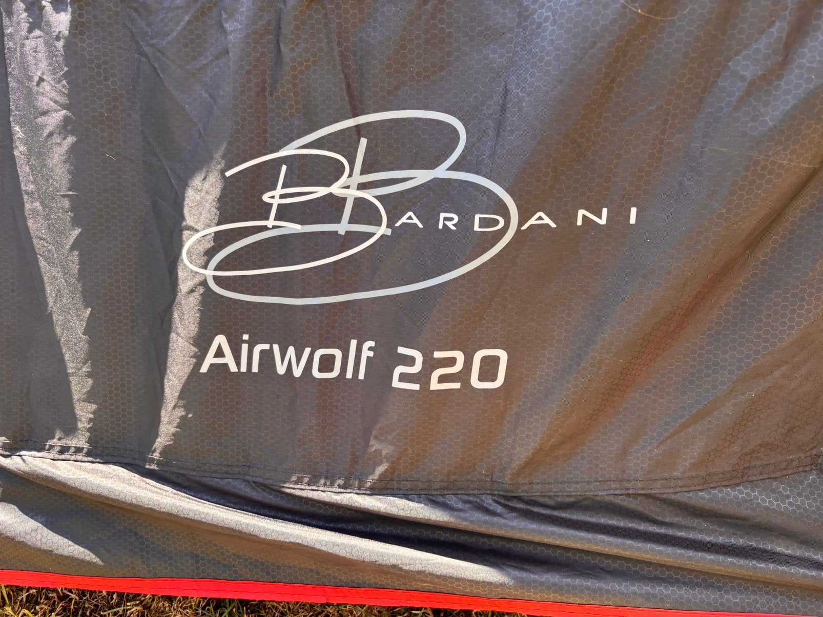 Bardani airwolf 220 polyester opblaastent 3 pers. (Met pomp), Caravans en Kamperen, Tenten, Ophalen, Zo goed als nieuw