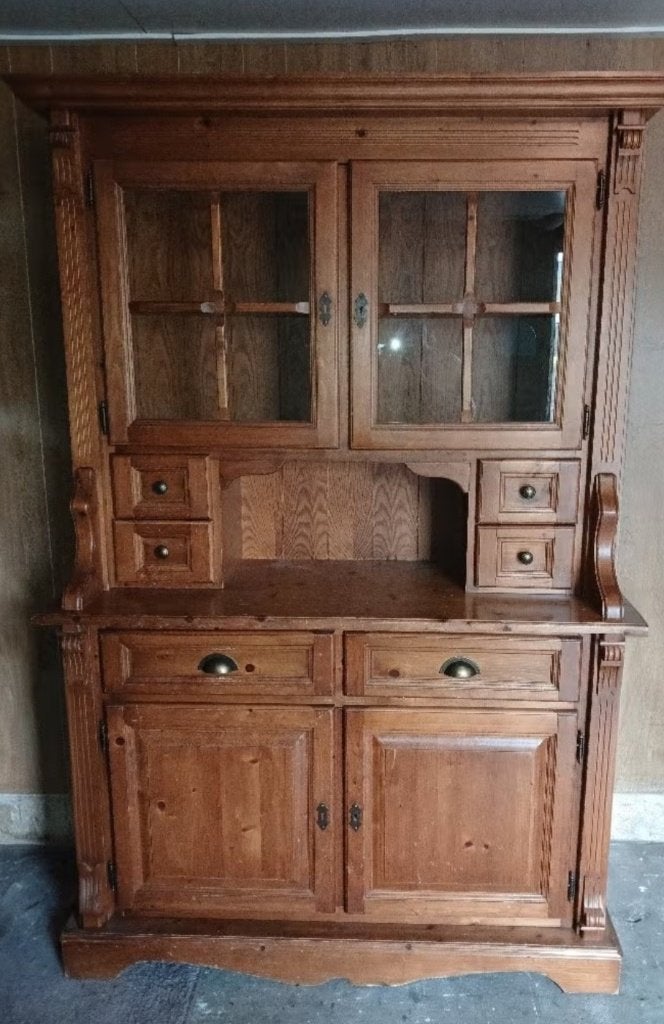 Kast, Ophalen, Gebruikt, Met deur(en), 150 tot 200 cm