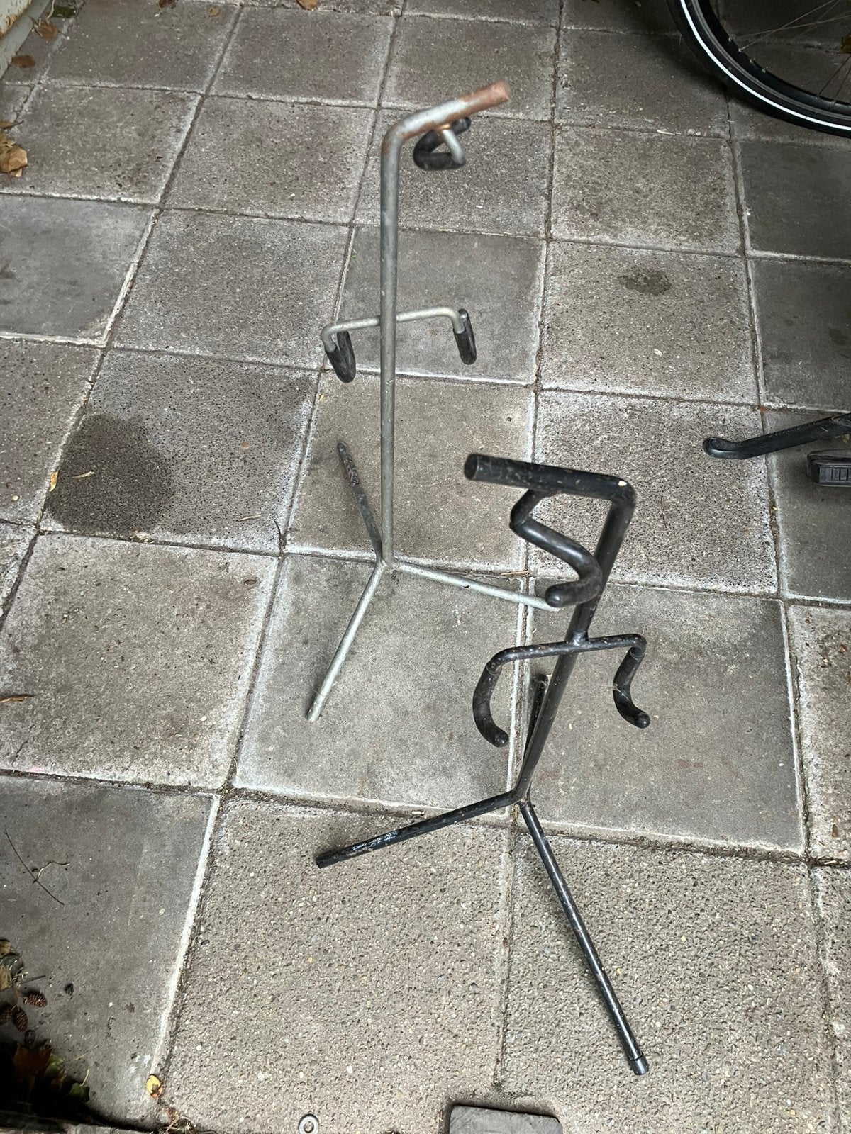 Fietsstandaard 2 stuks, Ophalen, Gebruikt
