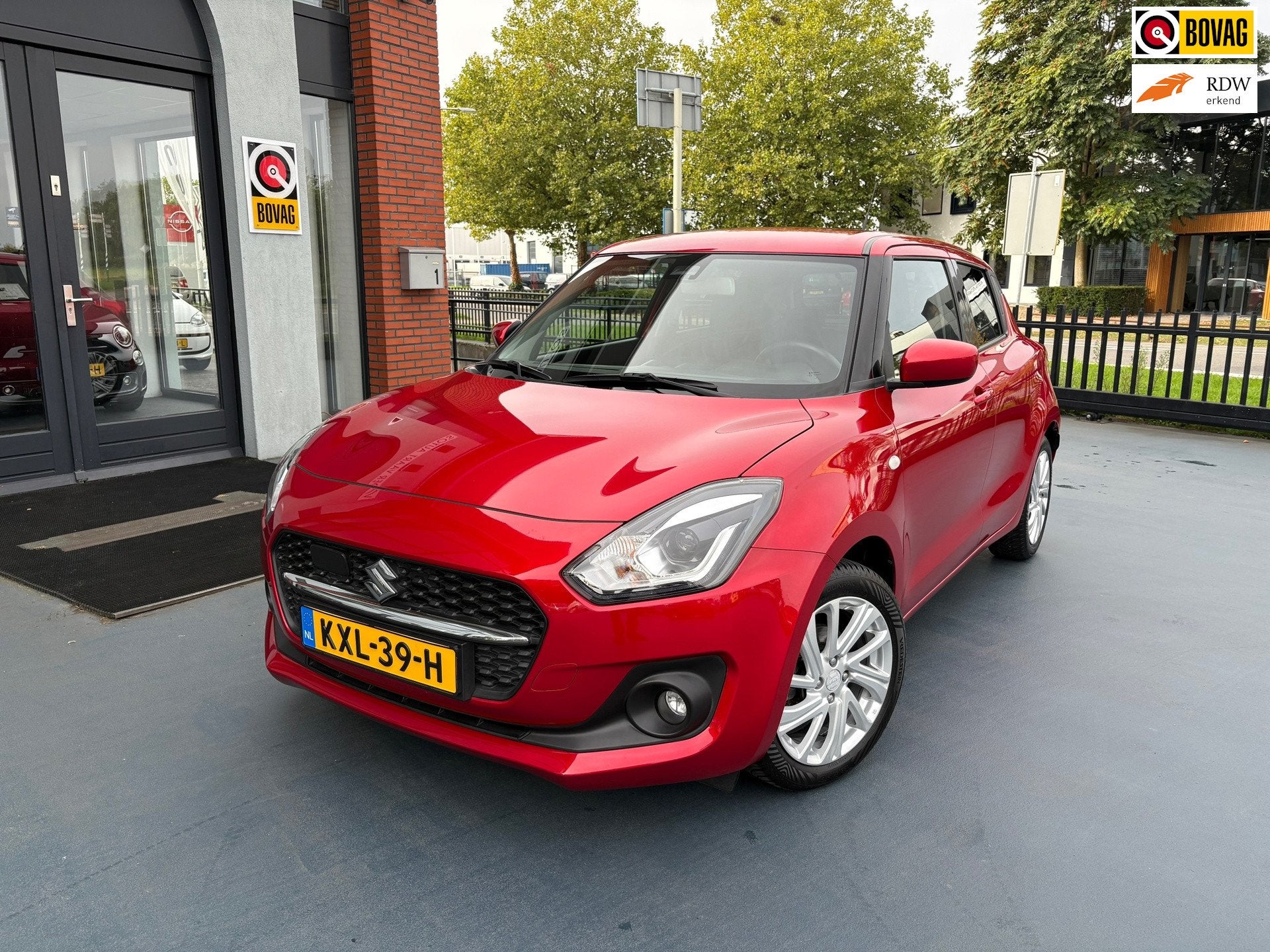 Suzuki SWIFT 1.2 Select Smart Hybrid AUTOMAAT LMV, Auto's, Gebruikt, Euro 6, 4 cilinders, 400 kg