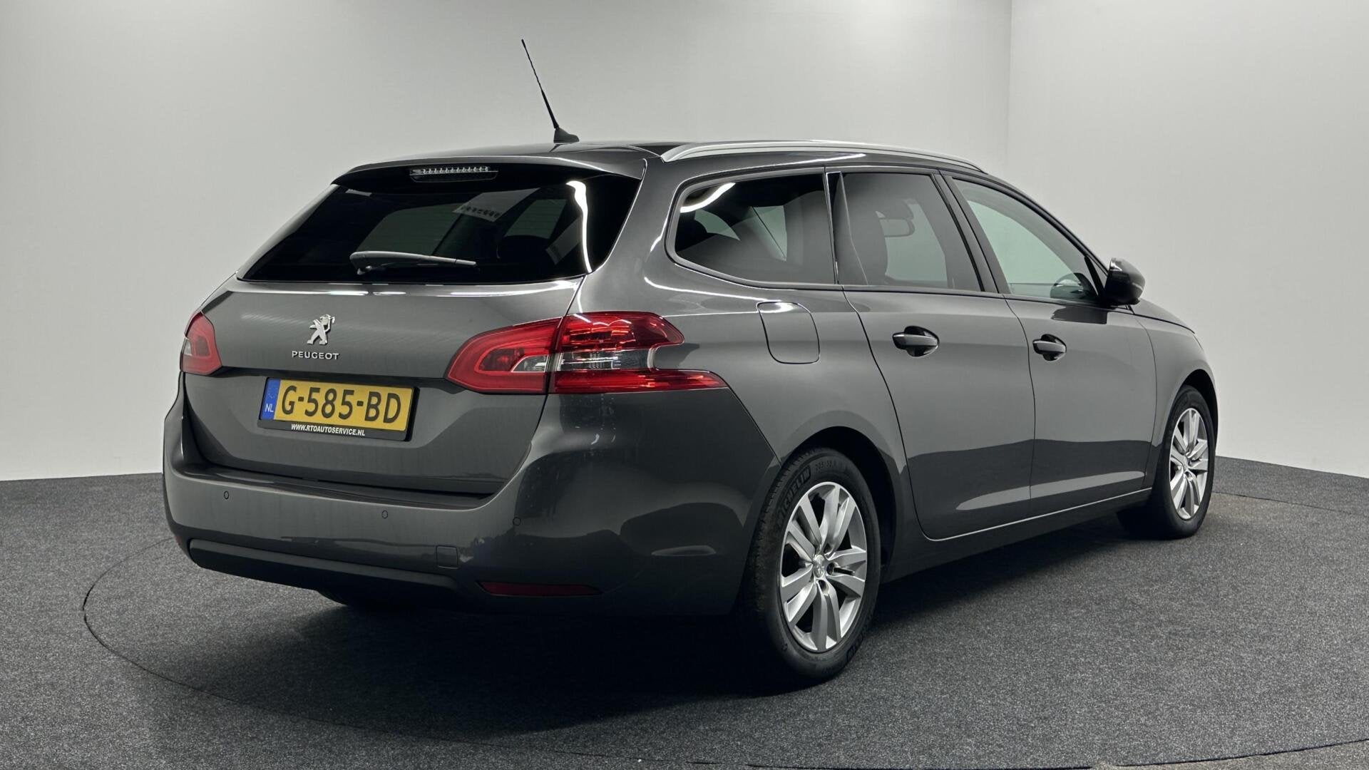 Peugeot 308 SW 1.2 PureTech Blue Lease Executive PANO CAMERA, Auto's, Voorwielaandrijving, Stof, Gebruikt, 1199 cc