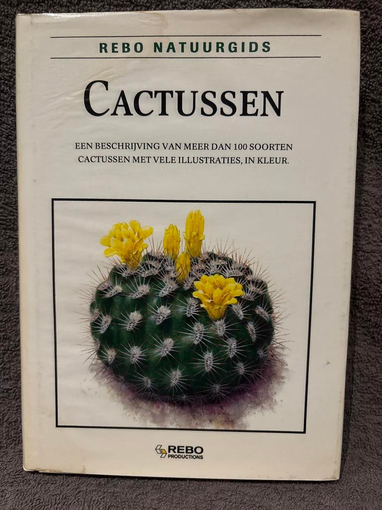Rebo Natuurgids - Cactussen, Ophalen of Verzenden, Zo goed als nieuw, Bloemen, Planten en Bomen