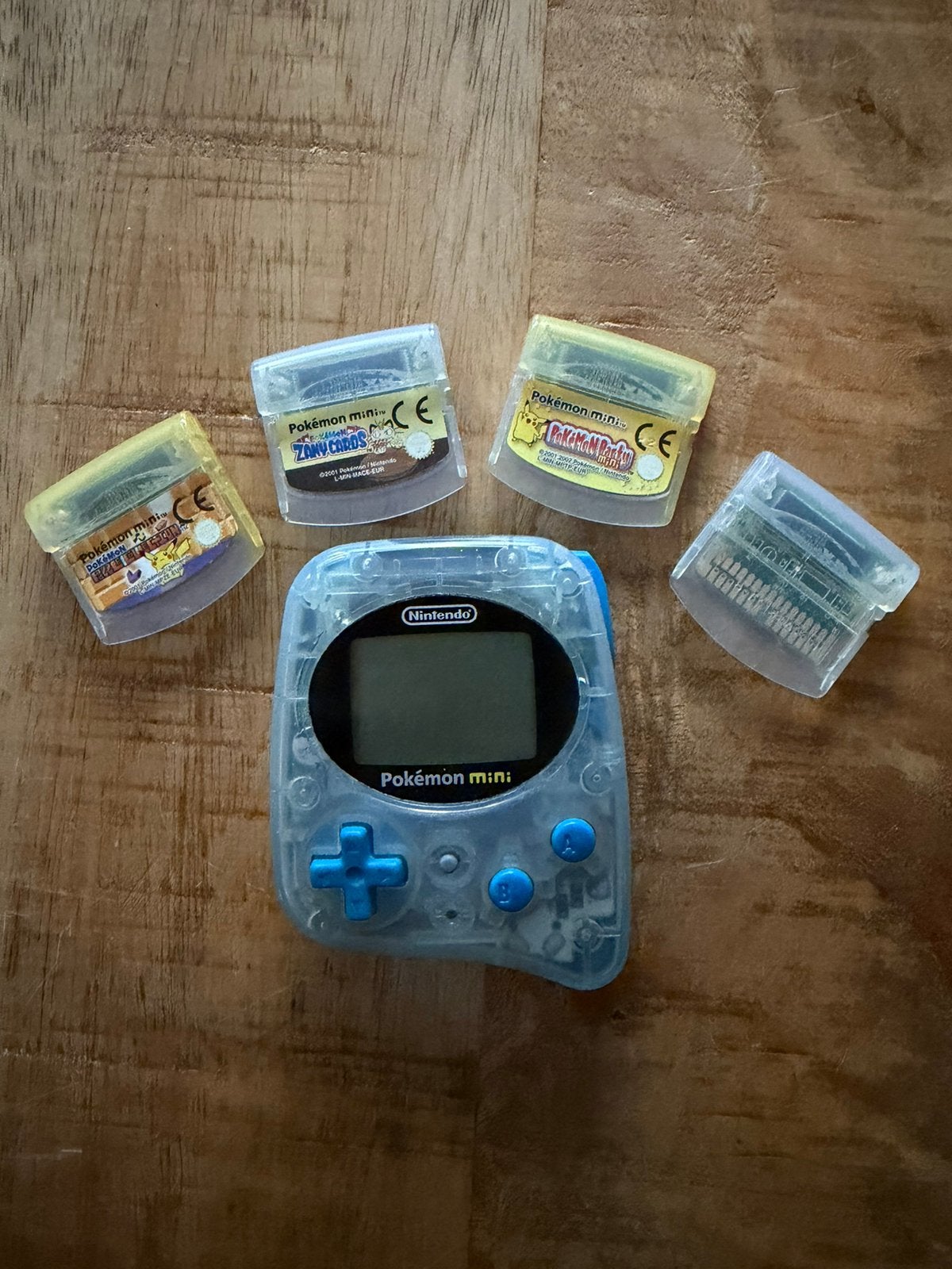 Pokémon Mini console met 4 spellen – zeldzaam, Ophalen, Zo goed als nieuw