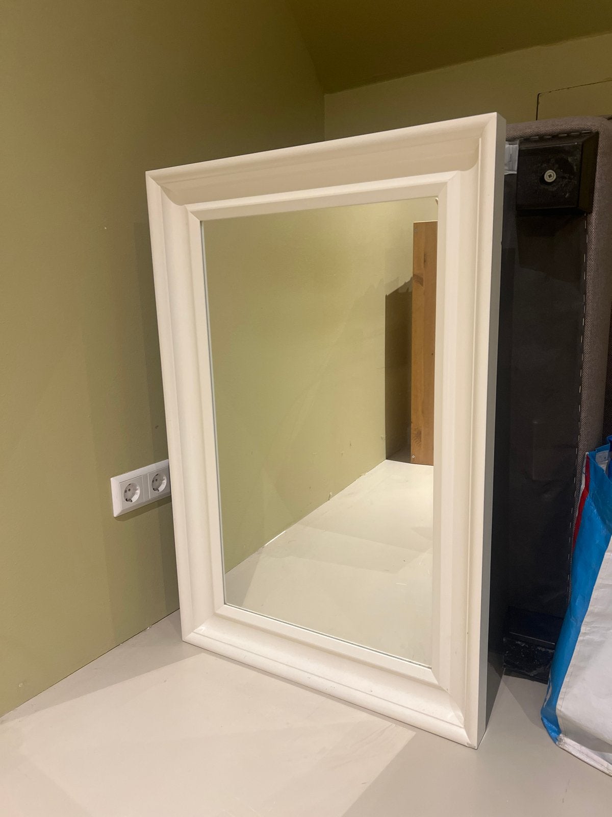IKEA spiegel met witte lijst, Huis en Inrichting, Ophalen, 100 tot 150 cm, Zo goed als nieuw, 75 tot 100 cm