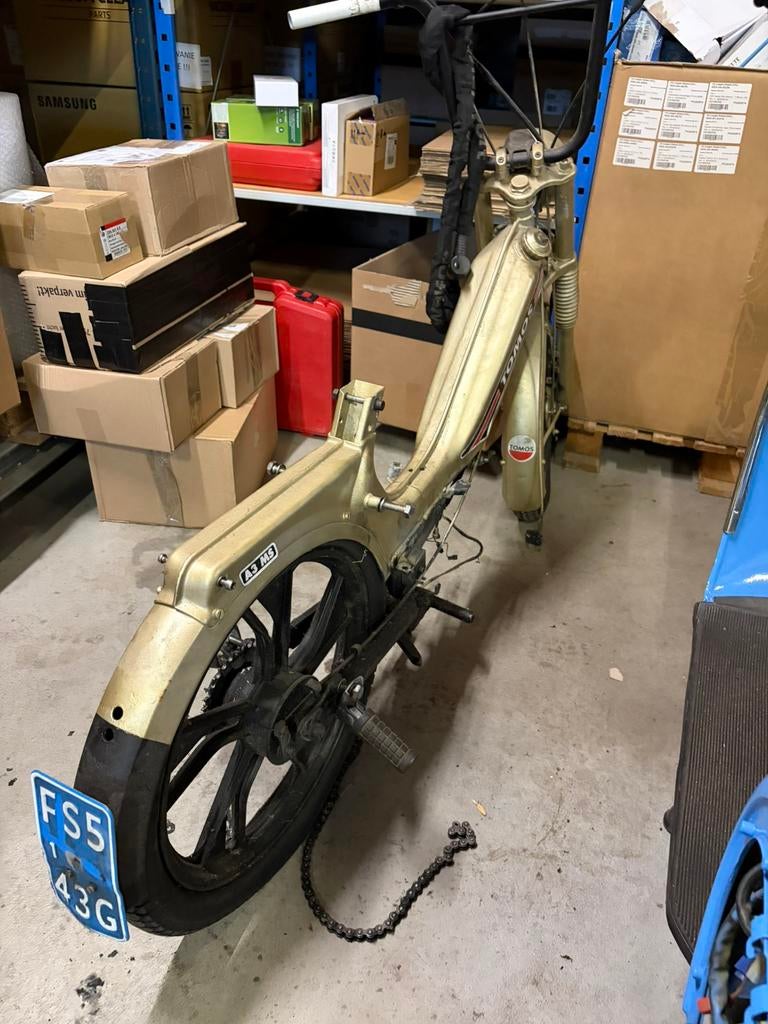 Tomos A35/S25 frame/project/onderdelen - blauw kenteken, Fietsen en Brommers, Brommers | Tomos, Ophalen, Gebruikt, 49 cc, 2 versnellingen