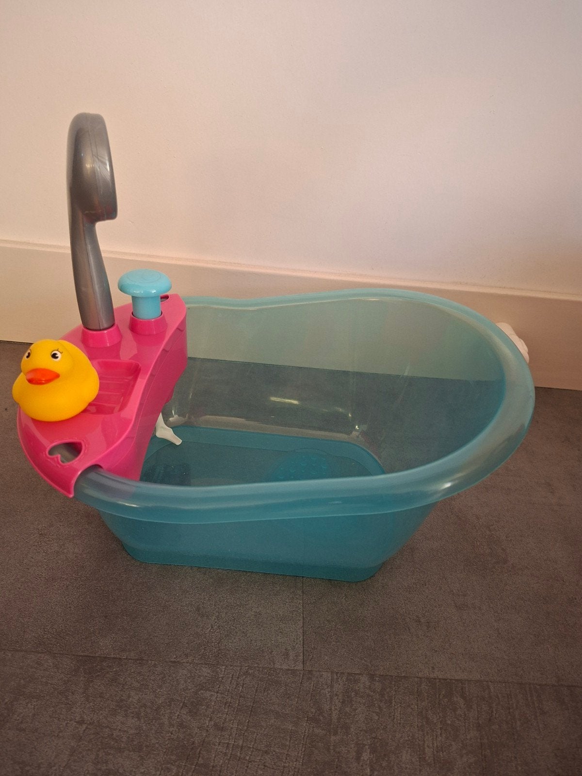 Baby badje
Kijk uit voor de haai! De Hot Wheels Shark Port, Ophalen of Verzenden, Zo goed als nieuw, Babypop