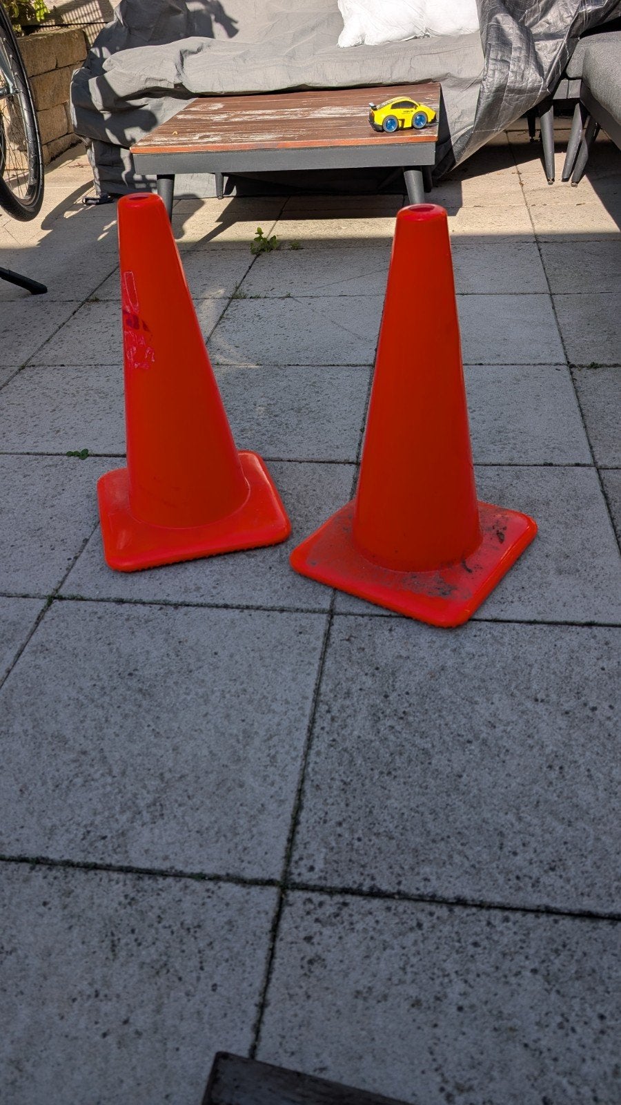 Oranje verkeerspionnen, Ophalen of Verzenden