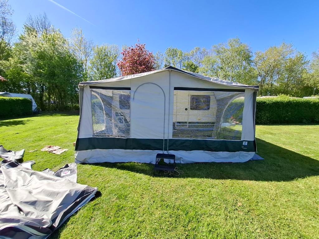 Walker Pioneer 240 voortent - maat 10, Ophalen, Gebruikt, Walker Campingstyle