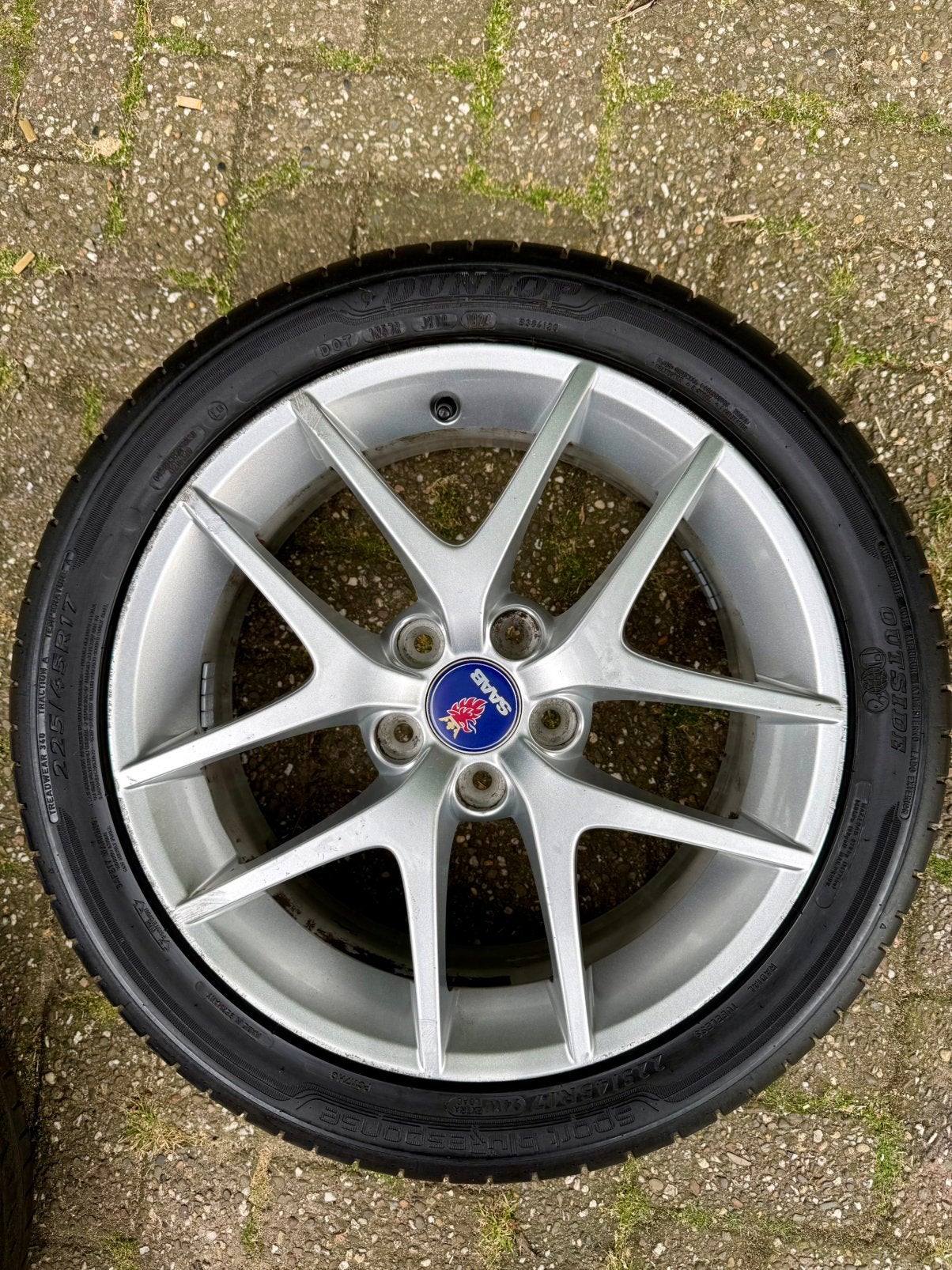 Saab alu50 17 inch velgen met dunlop banden 7/8mm profiel, Gebruikt, 17 inch, Ophalen of Verzenden, Personenwagen