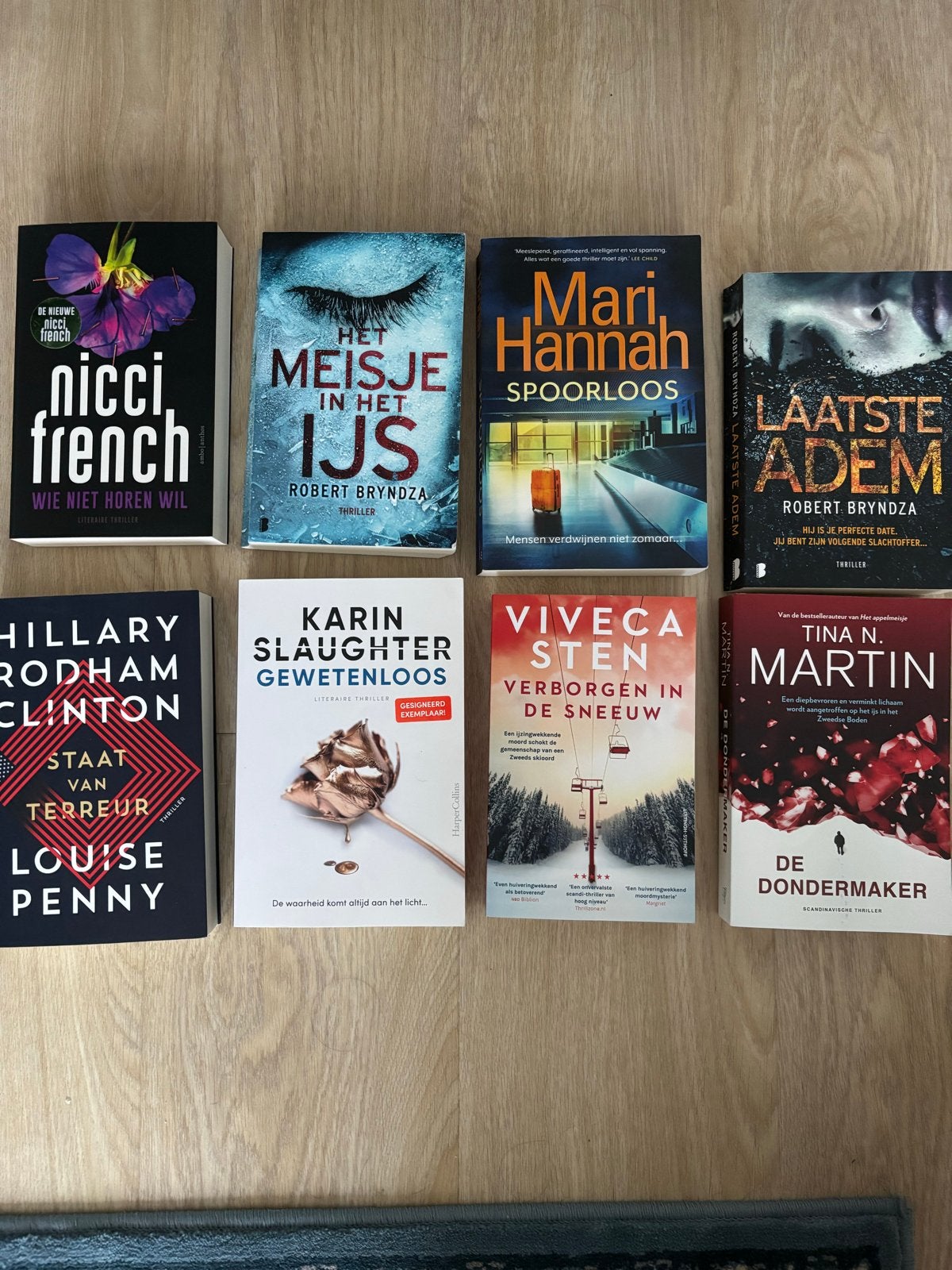 Spannende Thrillers: Nicci French, Robert Bryndza, Karin Sla, Boeken, Ophalen of Verzenden, Zo goed als nieuw, Wereld overig