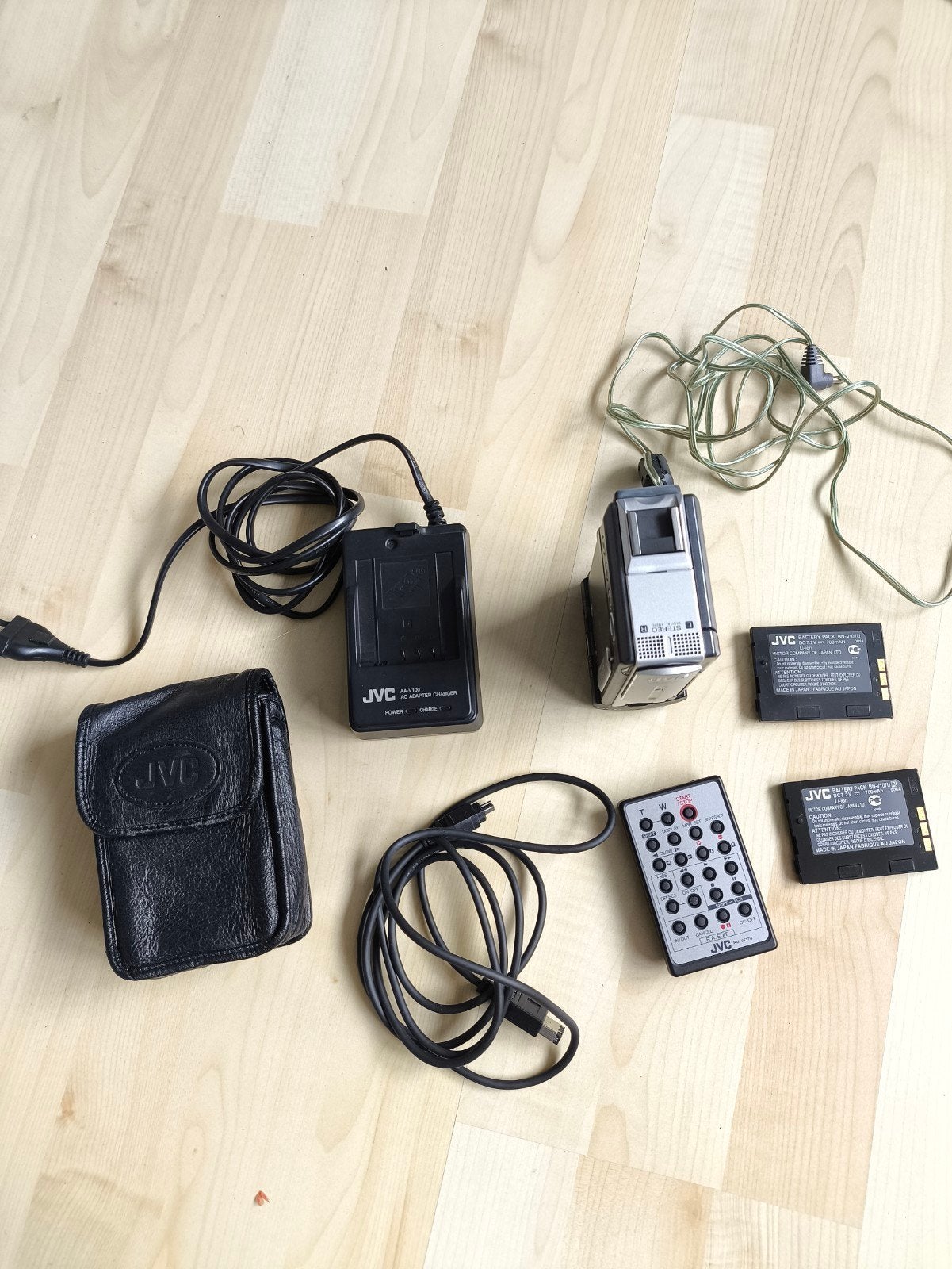 Complete video digitaliseer set: S-VHS, Hi8, MiniDV, Video8, Ophalen of Verzenden, JVC, 20x of meer