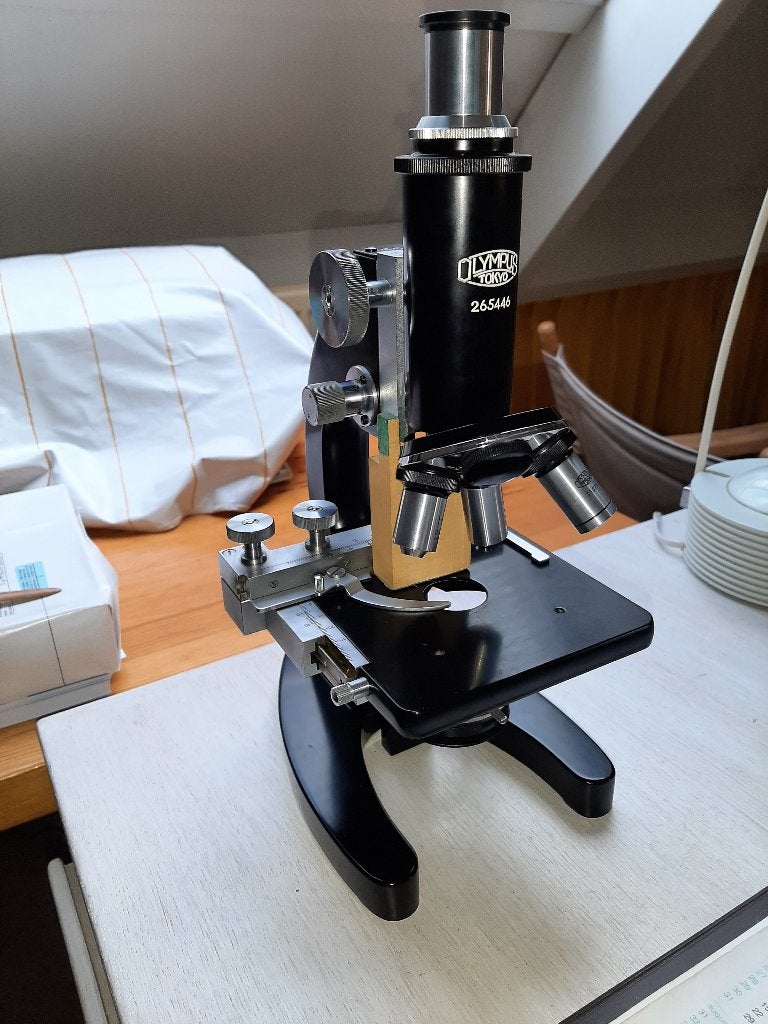 microscoop Olympus  Tokyo nr 265446, incl. kist, Audio, Tv en Foto, Optische apparatuur | Microscopen, Ophalen of Verzenden, Gebruikt