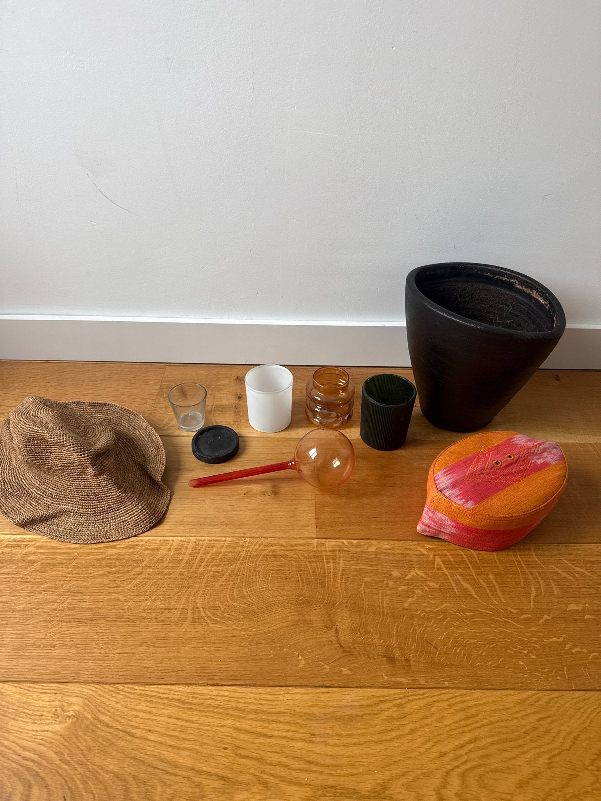 Diverse decoratie en accessoires: hoed, vazen, pot, Ophalen, Gebruikt, Overige stijlen, Glas
