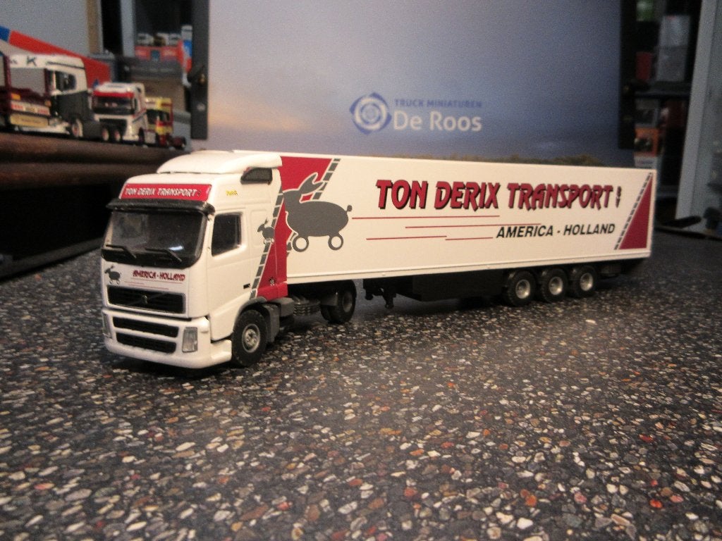 Volvo FH2 Ton Derkx Transport, Ophalen of Verzenden, Zo goed als nieuw, Bus of Vrachtwagen, Lion Toys