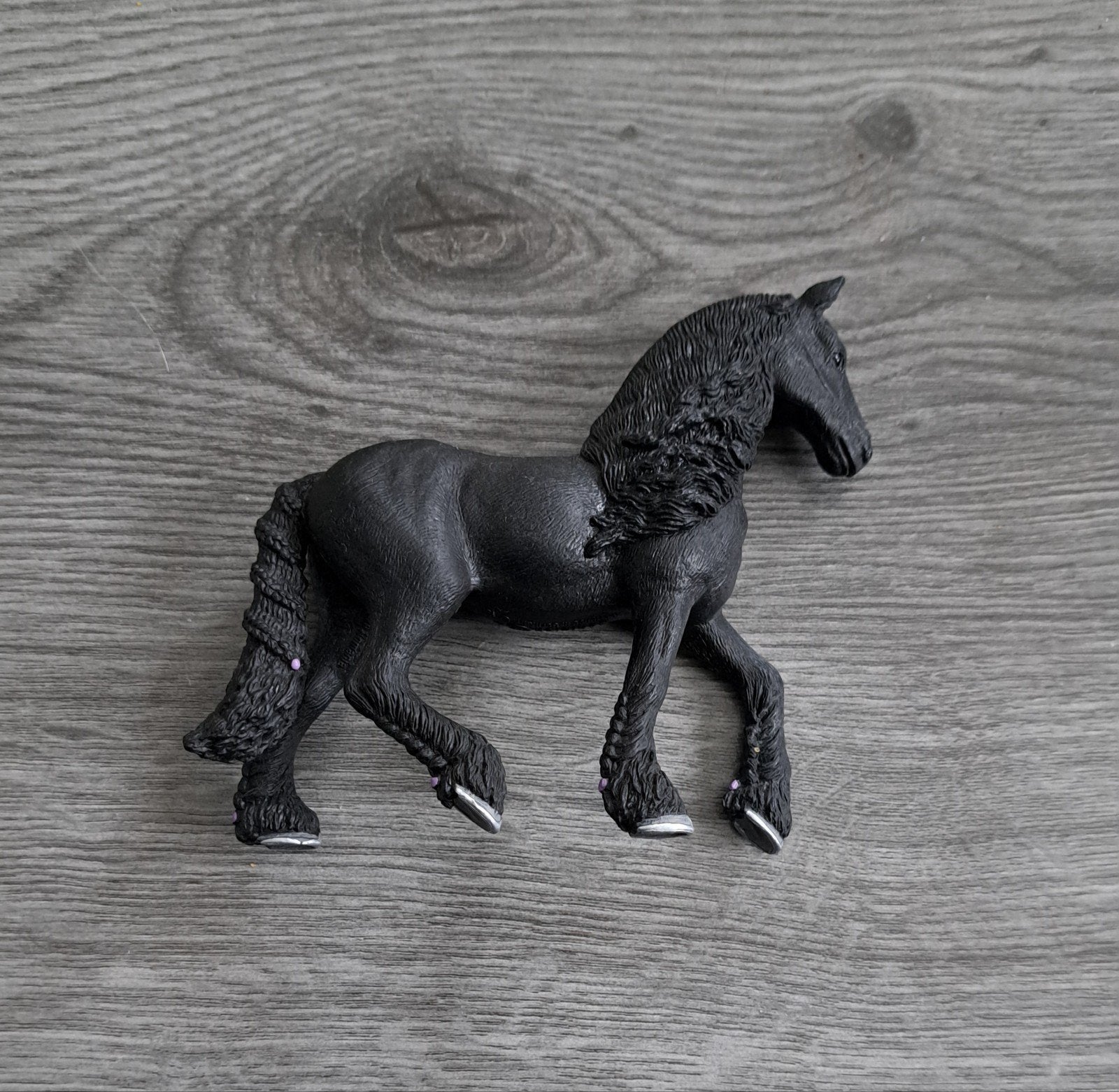 Schleich Horse Club 13906 Friese merrie, Ophalen of Verzenden, Zo goed als nieuw