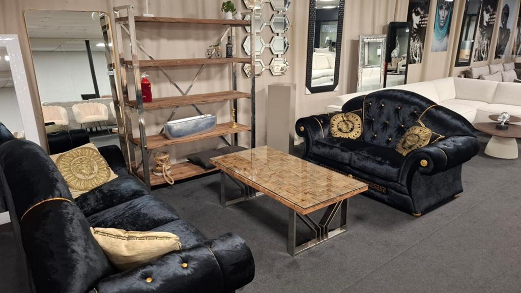 Versace 3+2 Zitbank ( -50%)Set met Boekenkast en Salontafel, Huis en Inrichting, Nieuw, 75 tot 100 cm, Ophalen of Verzenden, Rechte bank
