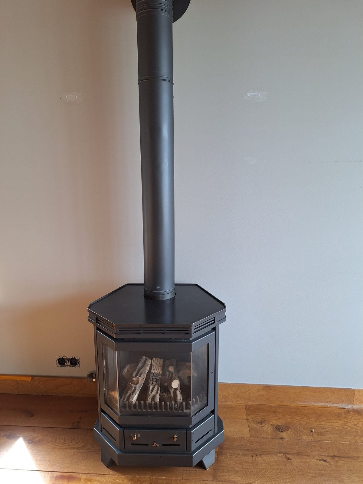 Barbas Gaskachel - Vrijstaand met Pijp, Ophalen, Gebruikt, Gas, Vrijstaand