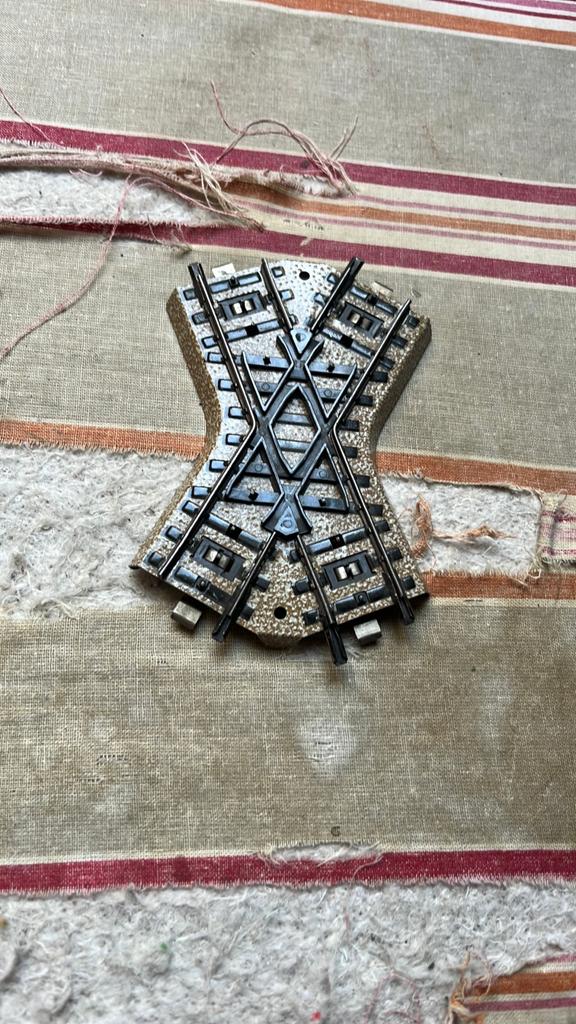 Te koop kleine kruising van marklin 5211, Wisselstroom, Wagon, Ophalen of Verzenden, Zo goed als nieuw