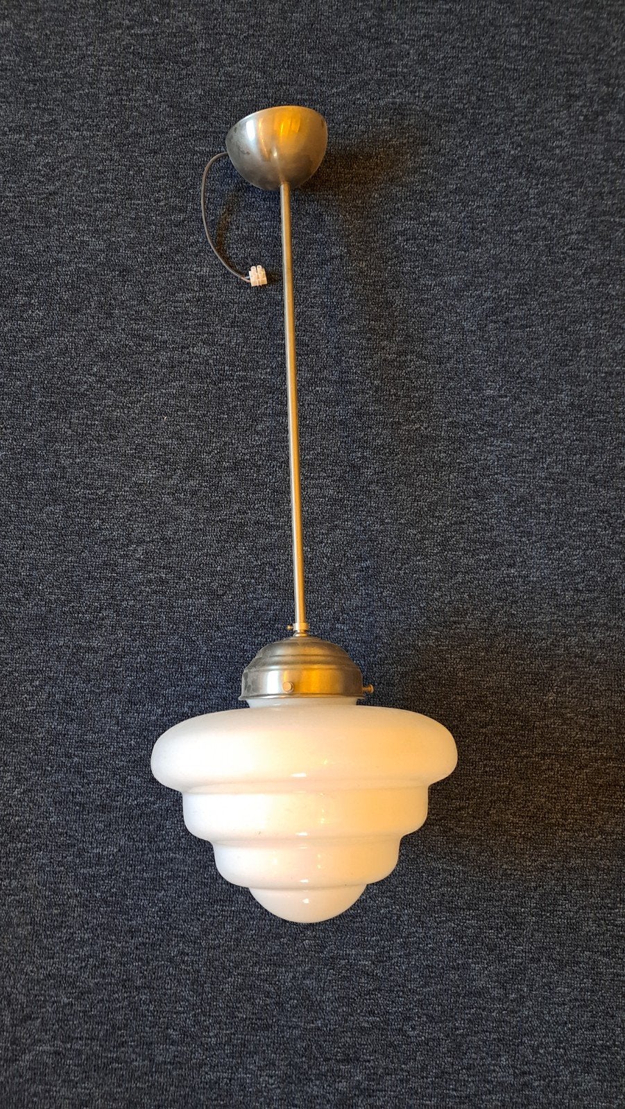 Vintage Art Deco Plafondlamp met Melkglas Kap, Gebruikt, Glas, Art Deco, E27 (groot)