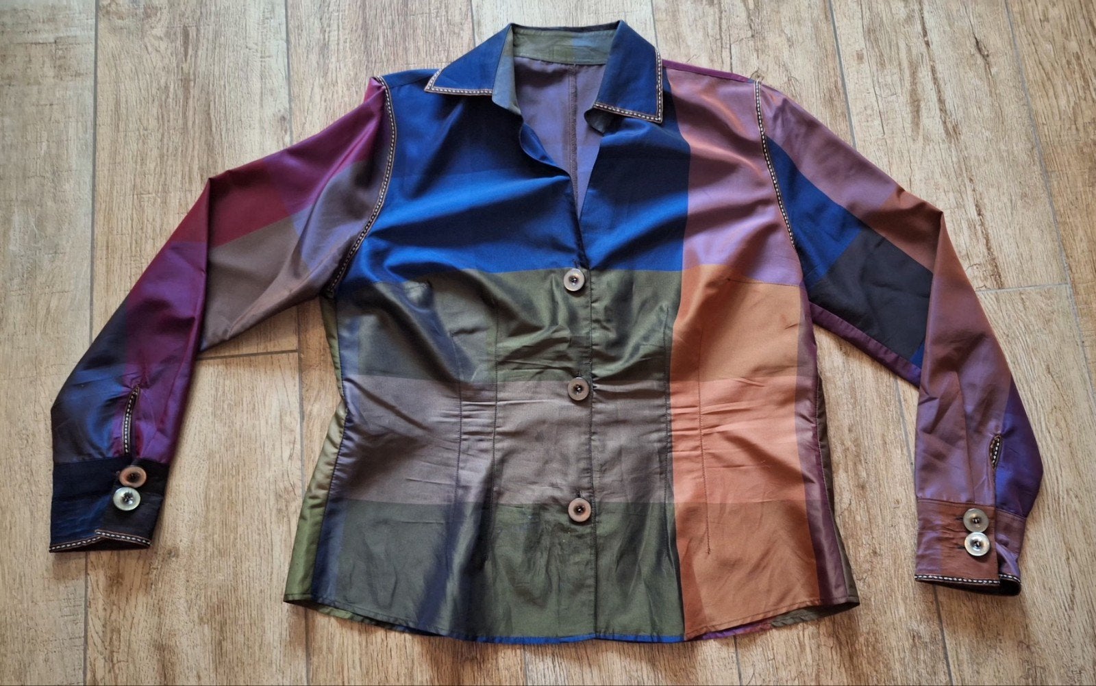 Unieke blouse met patchwork en lange mouwen, Kleding | Dames, Meerkleurig, Maat 42/44 (L), Ophalen of Verzenden, Lange mouw