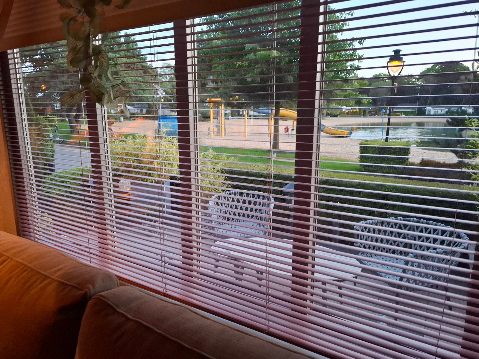 rose luxaflex, Huis en Inrichting, Ophalen, Gebruikt, 235 cm, 160 cm