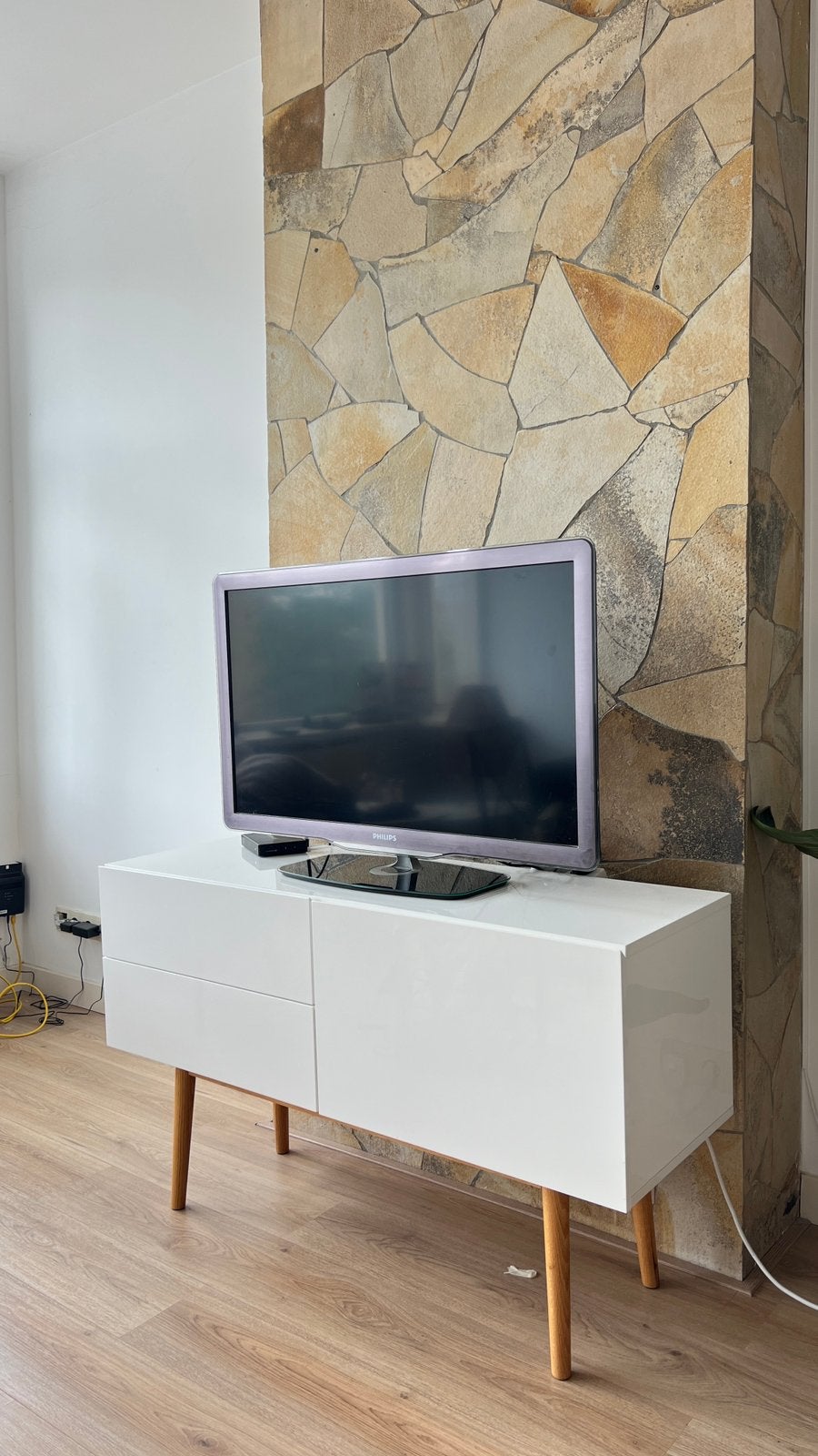 Philips 94cm (37”) Full HD LED-TV, Ophalen, Philips, 50 Hz, 80 tot 100 cm