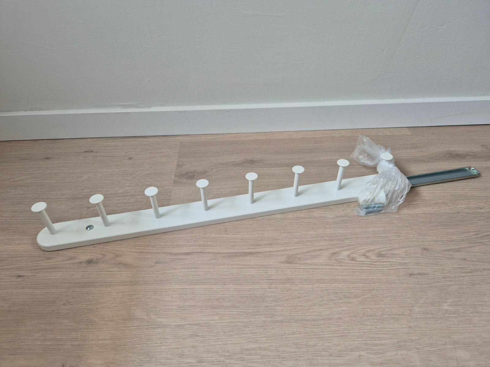 IKEA KOMPLEMENT Uittrekbare Multihanger Wit 58 cm, Ophalen, Nieuw, Metaal, Overige typen