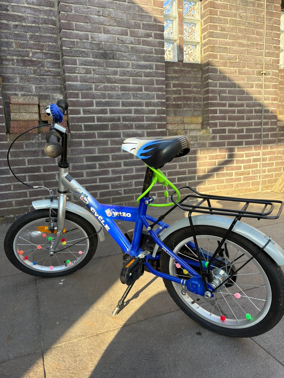 Nitro kinderfietsje 16 inch, Ophalen of Verzenden, Zo goed als nieuw, 16 tot 20 inch