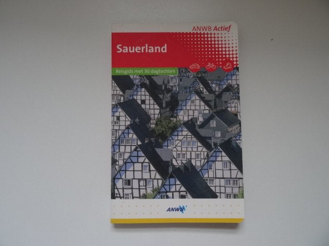 Sauerland ; anwb actief reisgids /incl. wandel-fietsroutes, Europa, Ophalen of Verzenden, Zo goed als nieuw, Reisgids of -boek