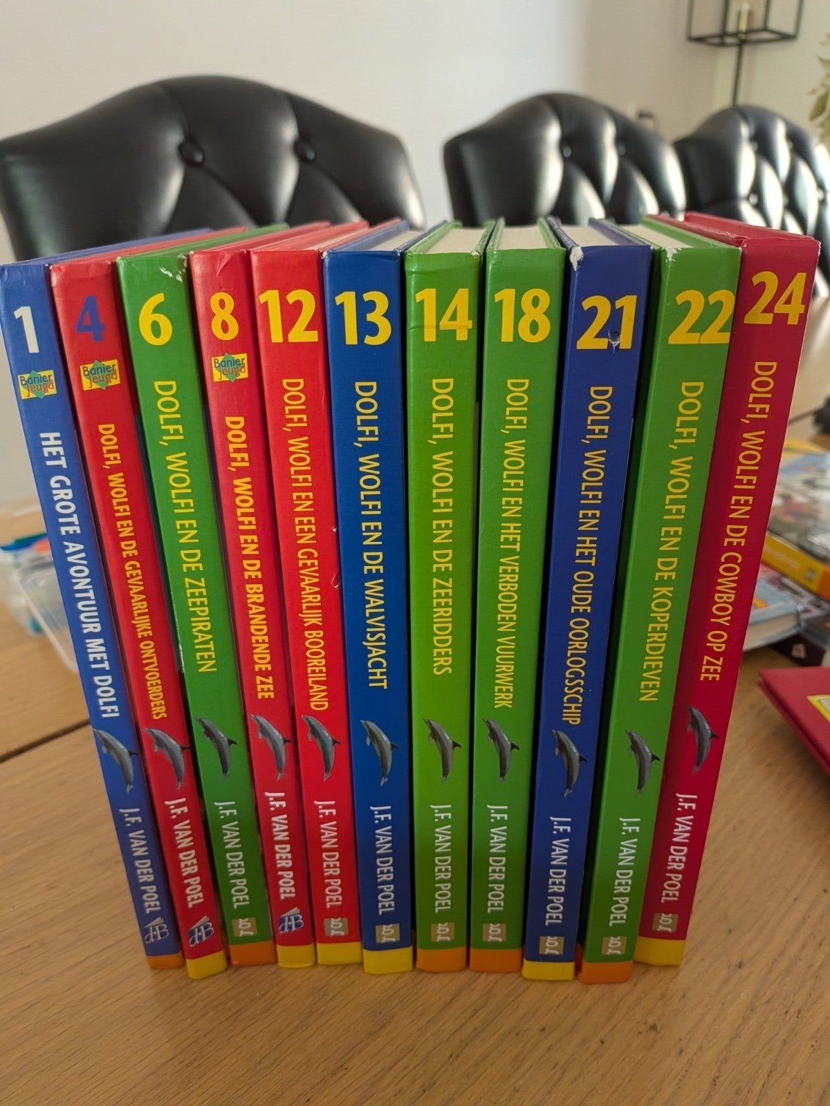 dolfi en Wolfi boeken, Ophalen of Verzenden, Zo goed als nieuw