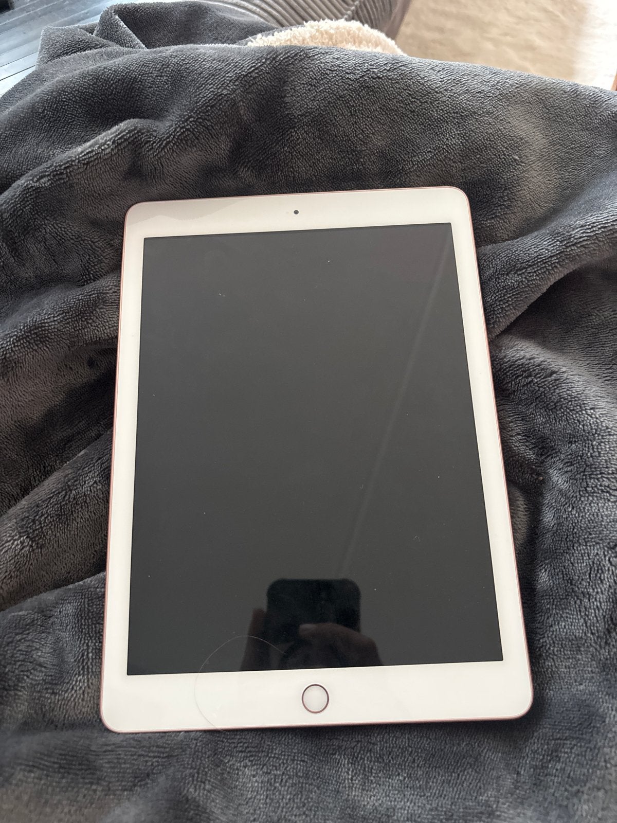 Apple iPad 9.7 6e generatie 2018, 9 inch, Rose Goud, Gebruikt, Apple iPad