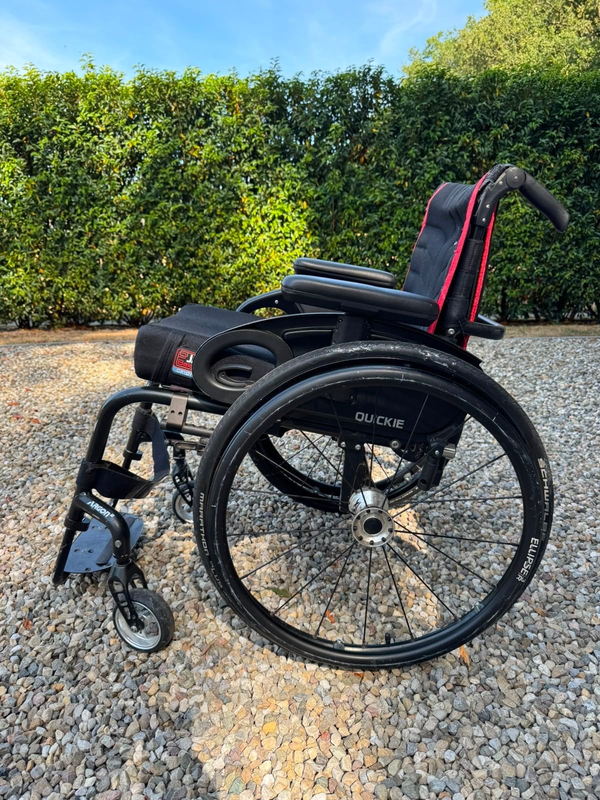 Lichtgewicht Rolstoel: Quickie Argon 2, Ophalen, Inklapbaar, Gebruikt, Duwrolstoel