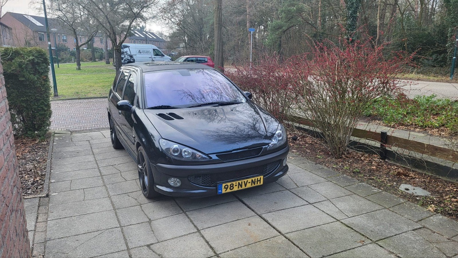 Peugeot 206 sw gti 2.0, Voorwielaandrijving, 4 cilinders, Zwart, Leder